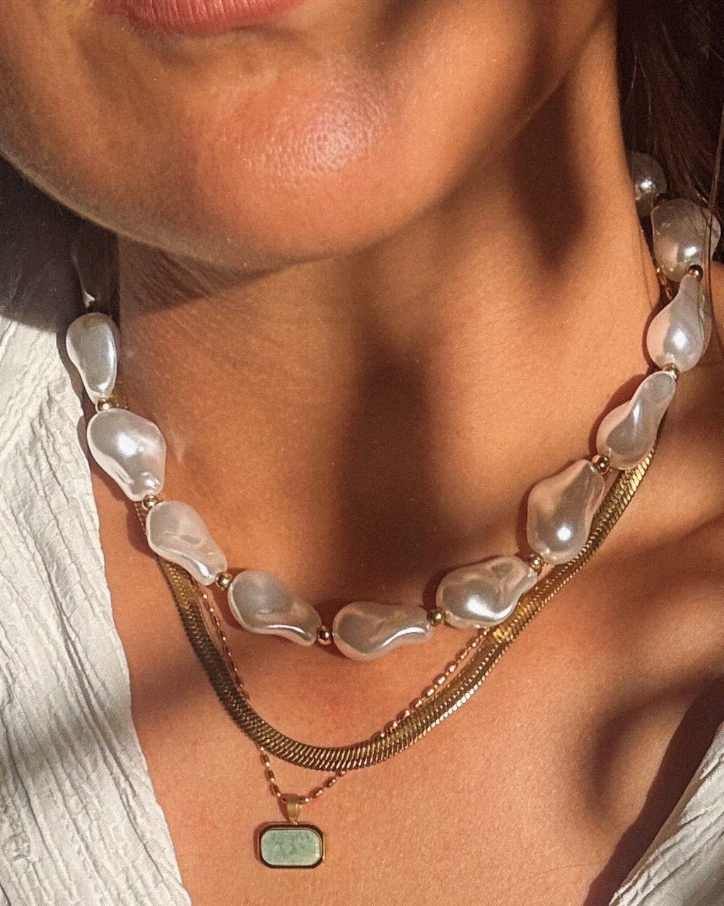 Mother Pearl Necklace