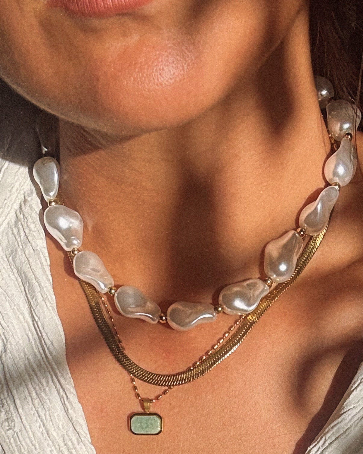 Mother Pearl Necklace