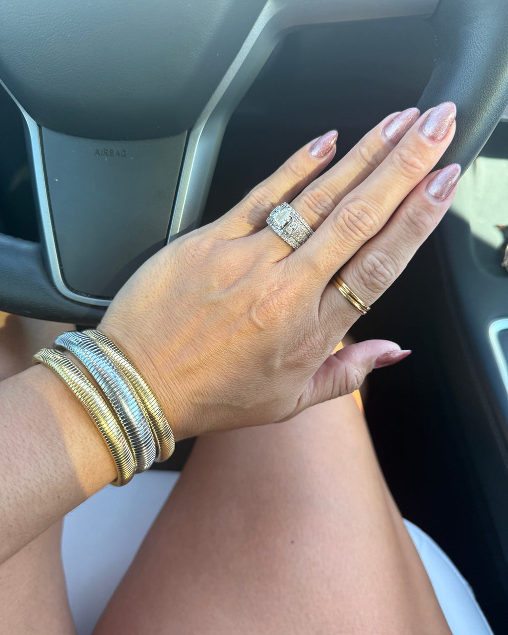 Mini Bella Bangle